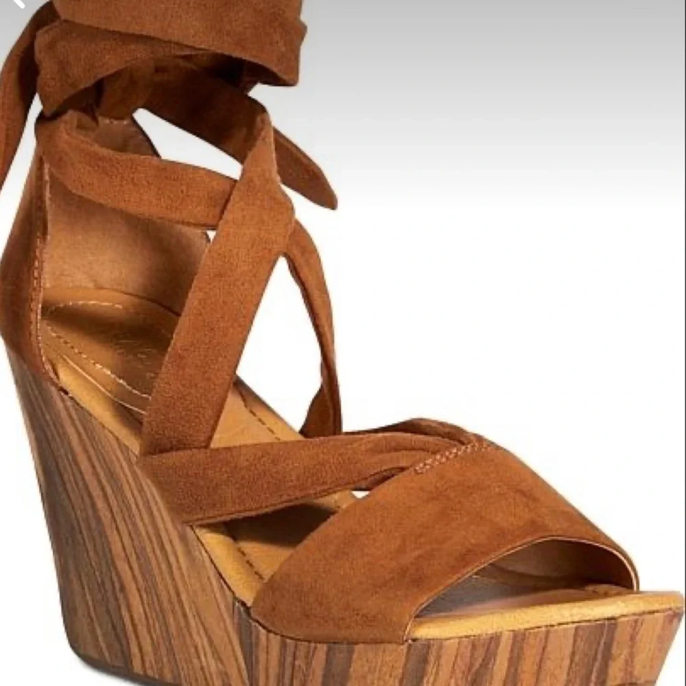 Kenneth Cole Reaction Sole Rise Wedge Sandal